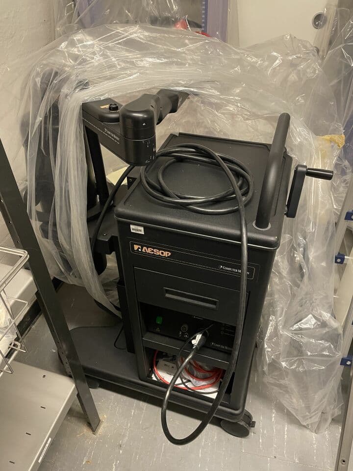 AESOP 3000 Surgical Robotic Arm