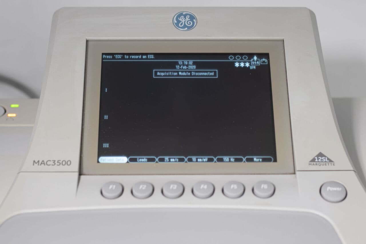 GE Healthcare MAC 3500 EKG Machine for Basic 12-Lead ECG Analysis