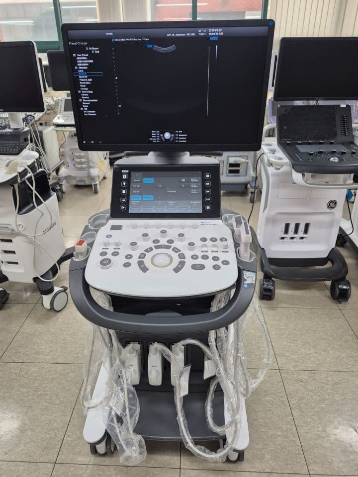 Samsung Medison HS70A Shared Service Ultrasound System