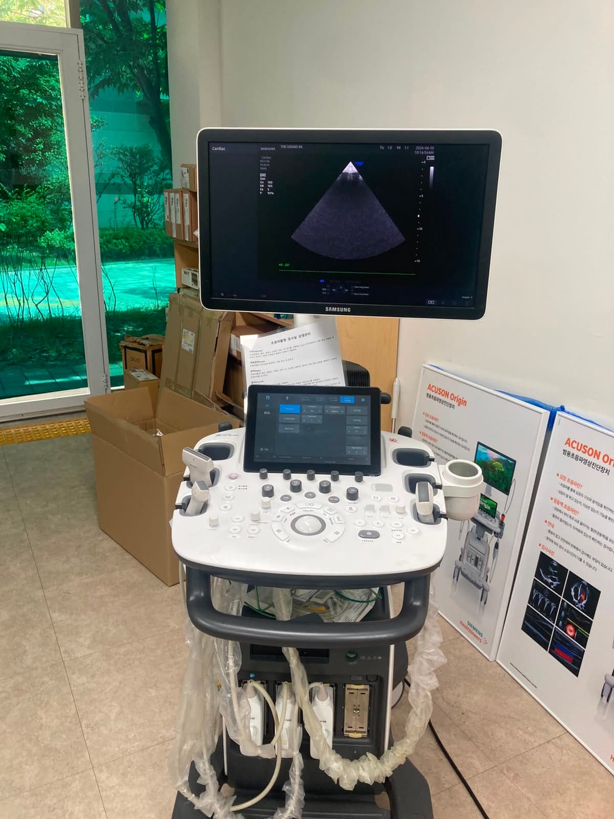Samsung Medison HS60 Premium Ultrasound System with LA3-14AD PA1-5A CA1-7AD Probes Excellent Condition