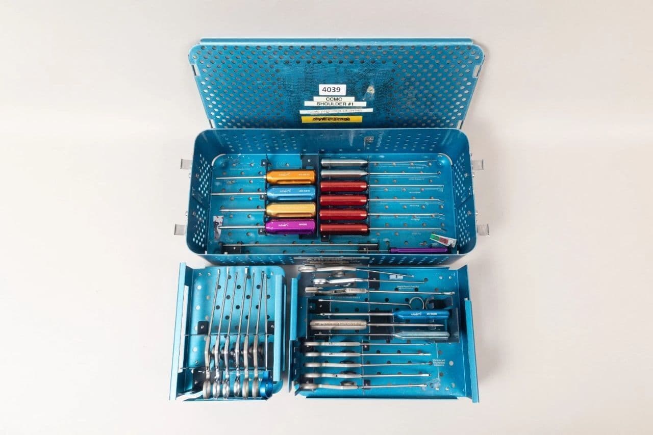 Arthrex AR-8402C Shoulder Arthroscopy Surgical Instrument Set