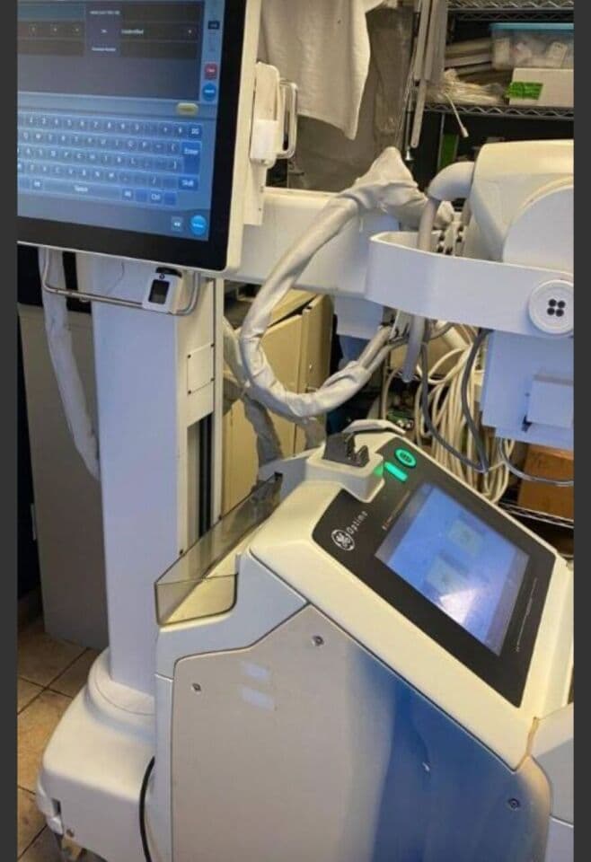 GE Optima XR200AMX Portable Digital X-Ray System with DR Panel