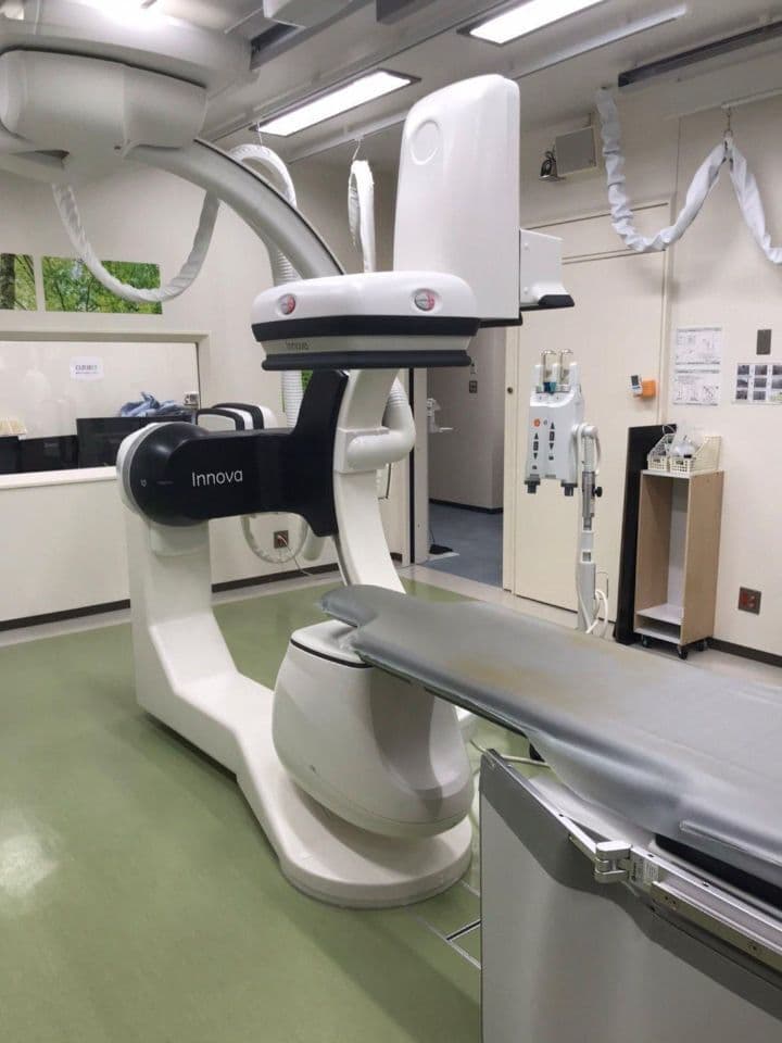 GE Innova IGS 630 Biplane Interventional Angiography System