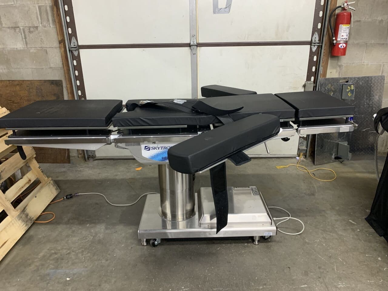Skytron 6702 Hercules Surgical Operating Table
