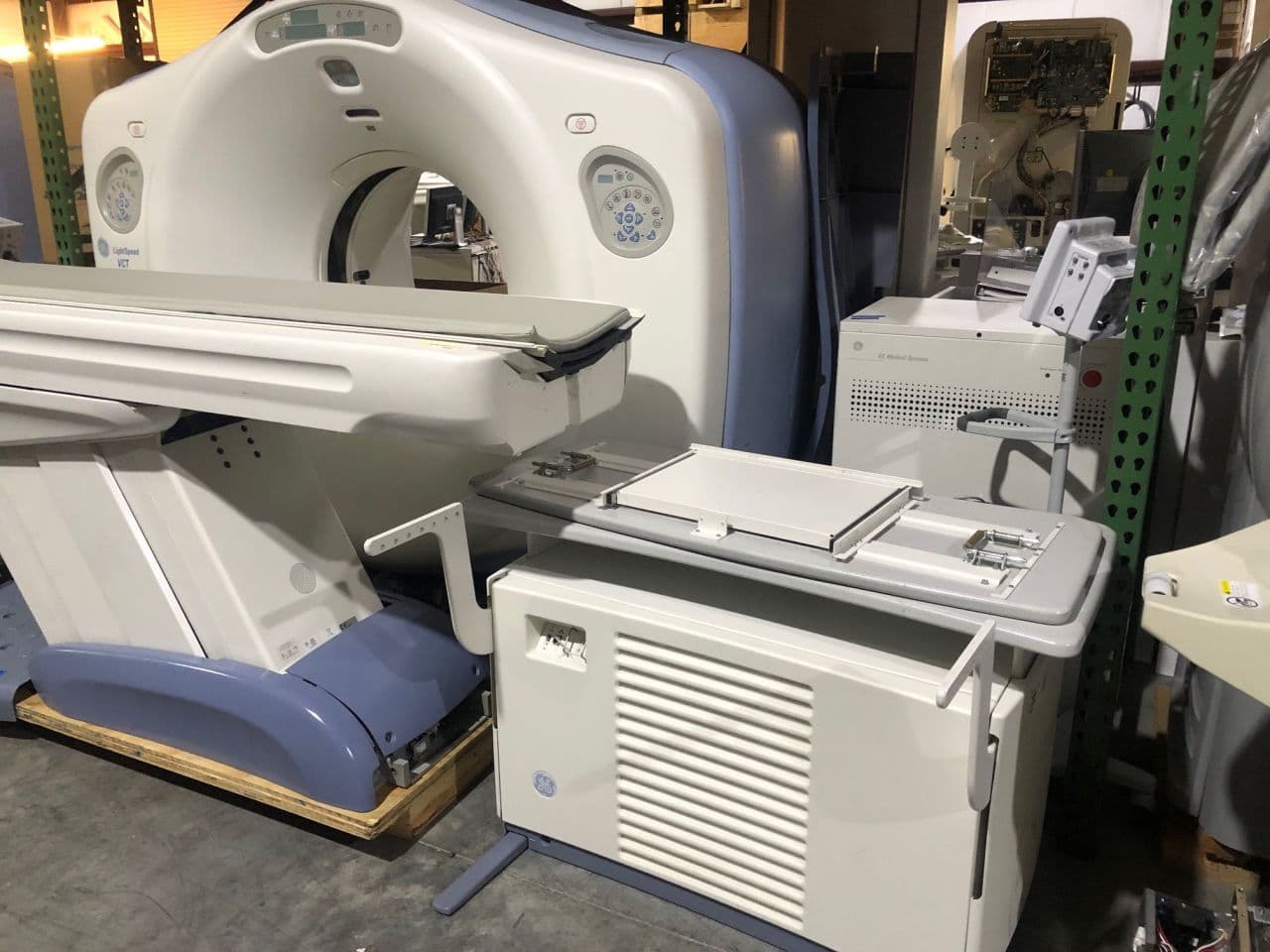 GE Lightspeed VCT 64-Slice CT Scanner