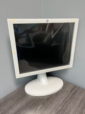 GE CDA19T 19-inch Touch Screen Monitor for Clinical Workstations