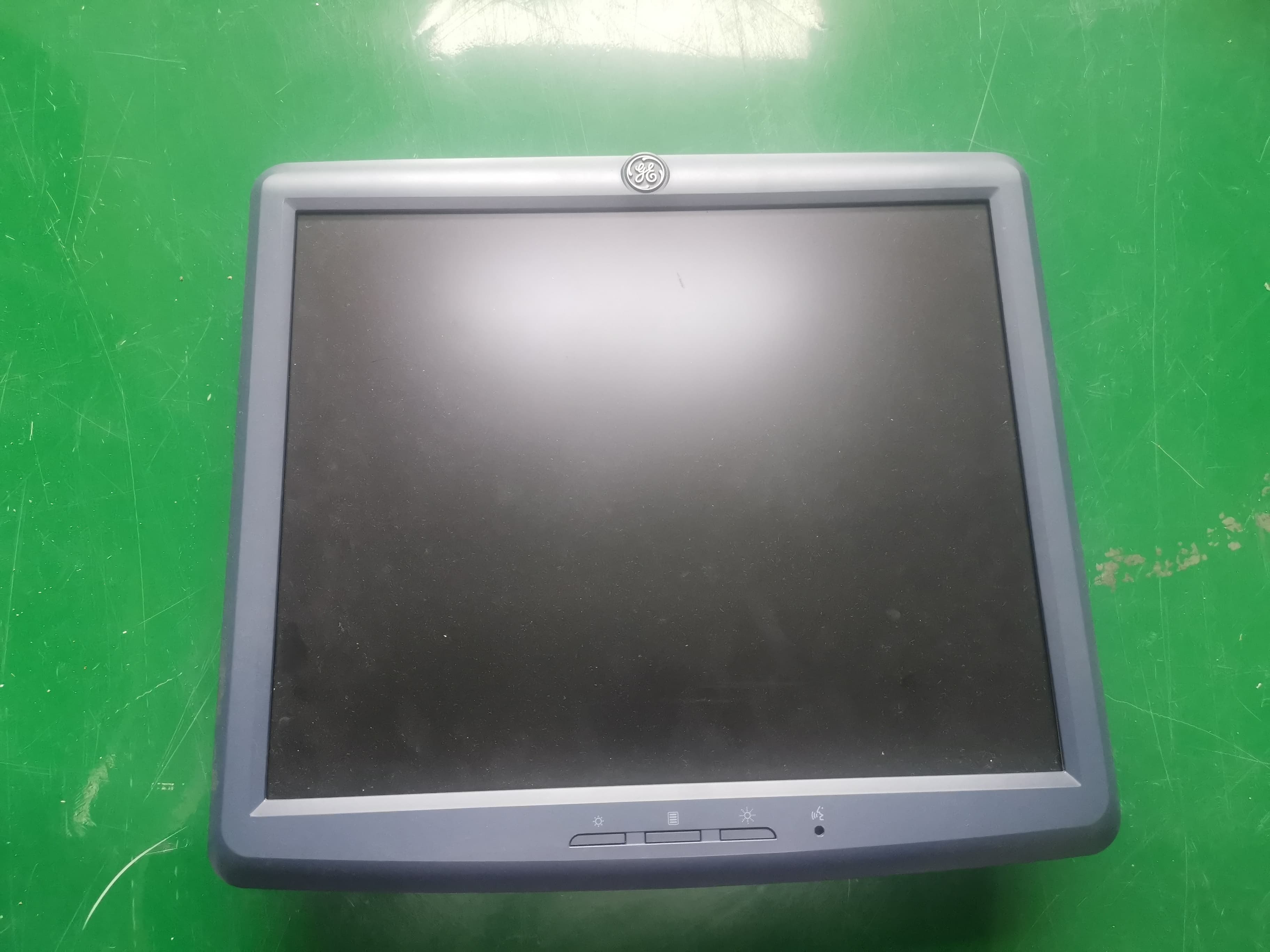 GE Logiq E9 LCD Monitor