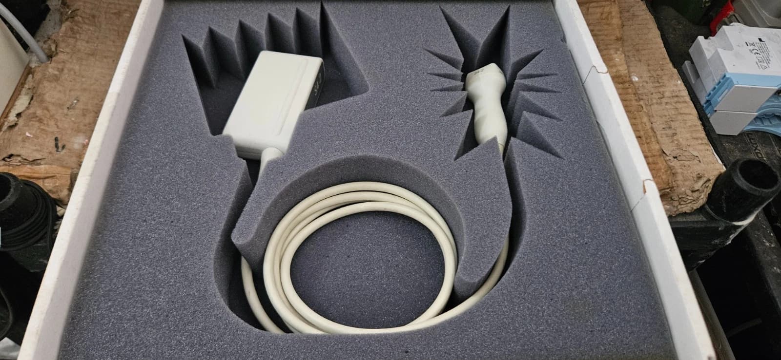 Philips S4-2 Compact Sector Array Ultrasound Probe for CX30 and CX50 Systems – Compact Connector Cardiac Transducer