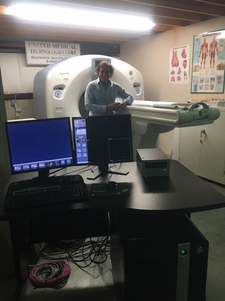Toshiba Aquilion 16-Slice CT Scanner