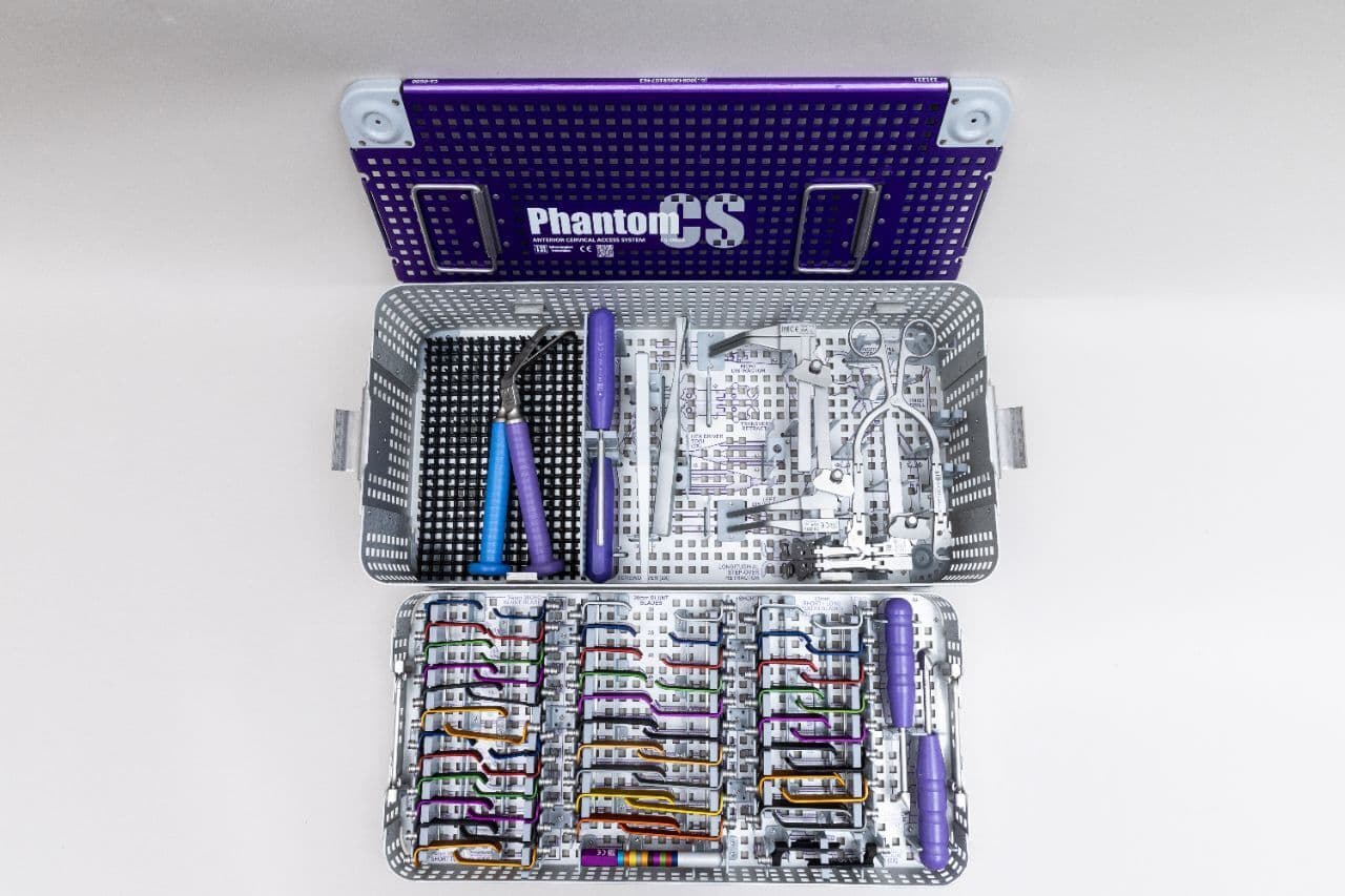 Tedan Surgical Innovations Phantom CS-1600 Cervical Retractor and Distraction System