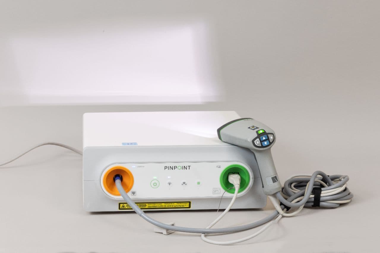 Stryker SPYPHI Portable Fluorescence Imaging System