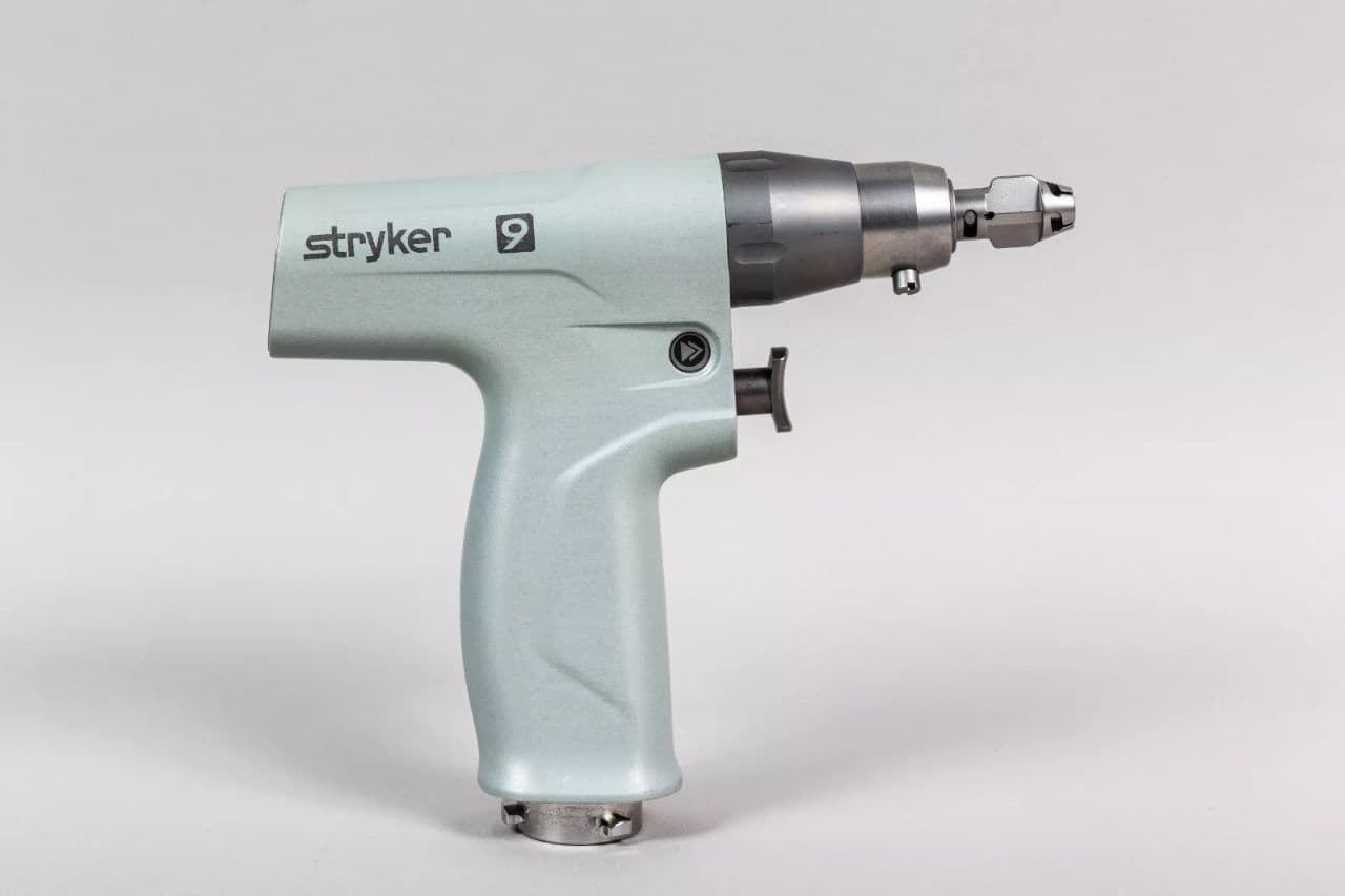 Stryker System 9 Sternum Saw Battery Handpiece 9207-000-000