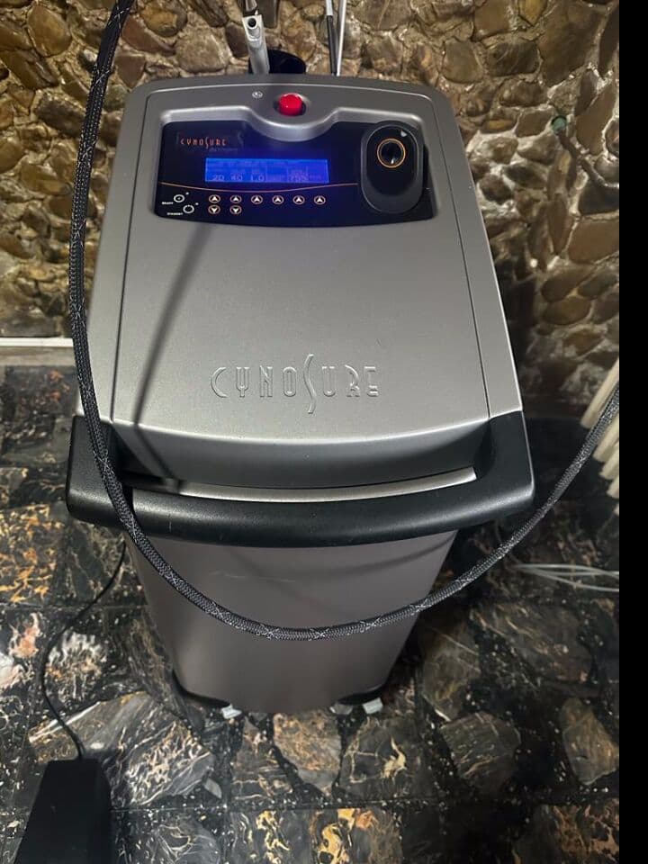 Cynosure Apogee Alexandrite Laser System