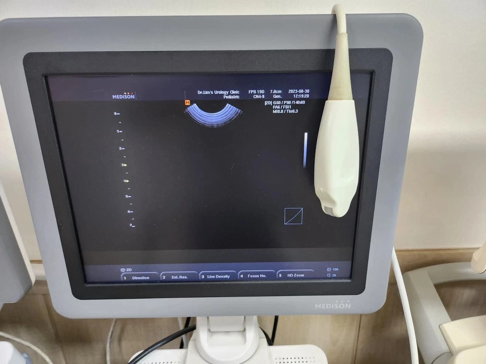 Samsung CN4-9 Micro Convex Ultrasound Probe for HS50, HS60, H60 and V-Series Systems – Pediatric, Neonatal and Abdominal Imaging