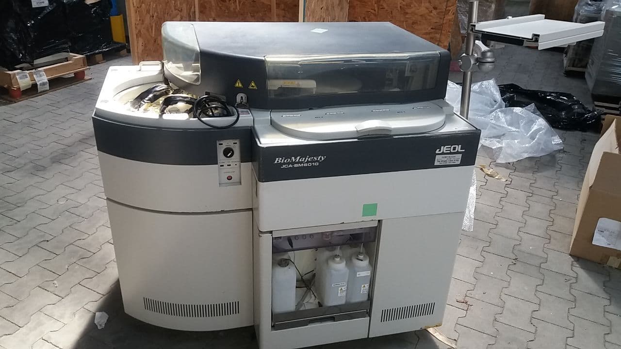High-Throughput Clinical Chemistry Analyzer — JEOL JCA-BM6010