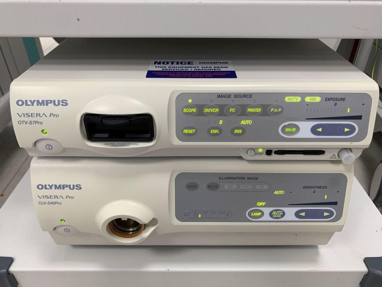 Olympus CLV-S40Pro VISERA Pro Xenon Light Source