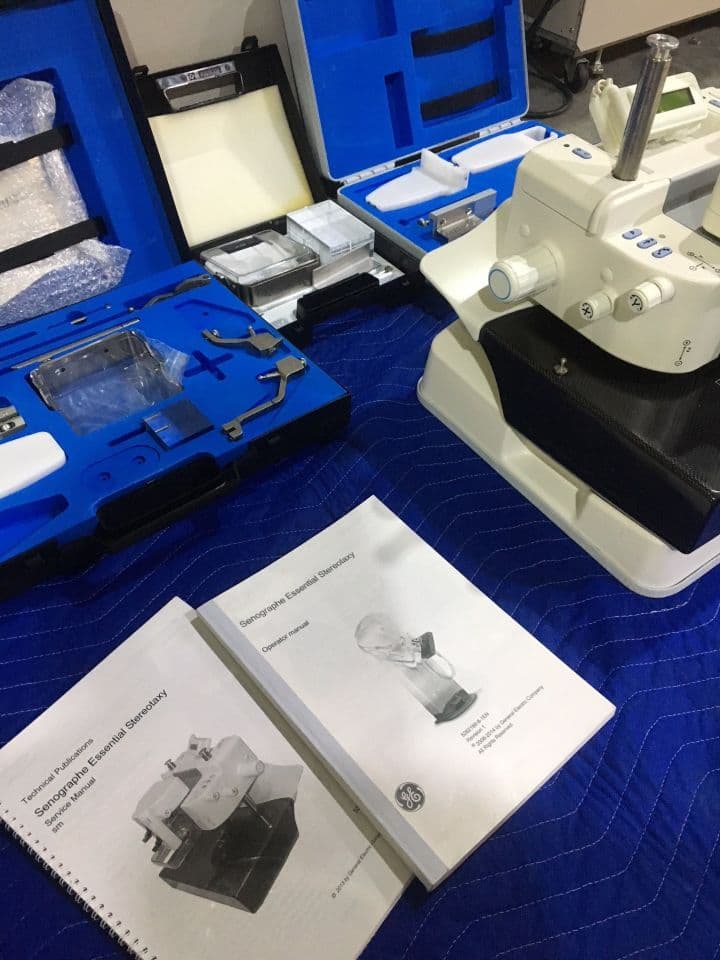 GE Senoclaire Stereotactic Biopsy Attachment for 3D Mammography