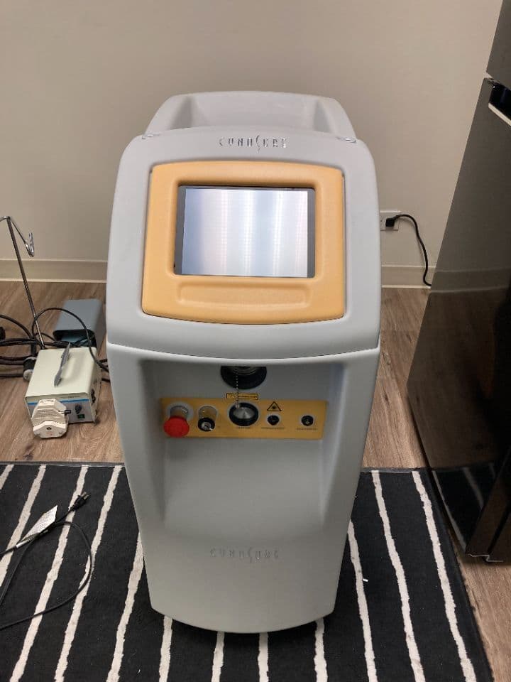 Versatile Laser-Assisted Liposuction with the Cynosure SLT II Unit