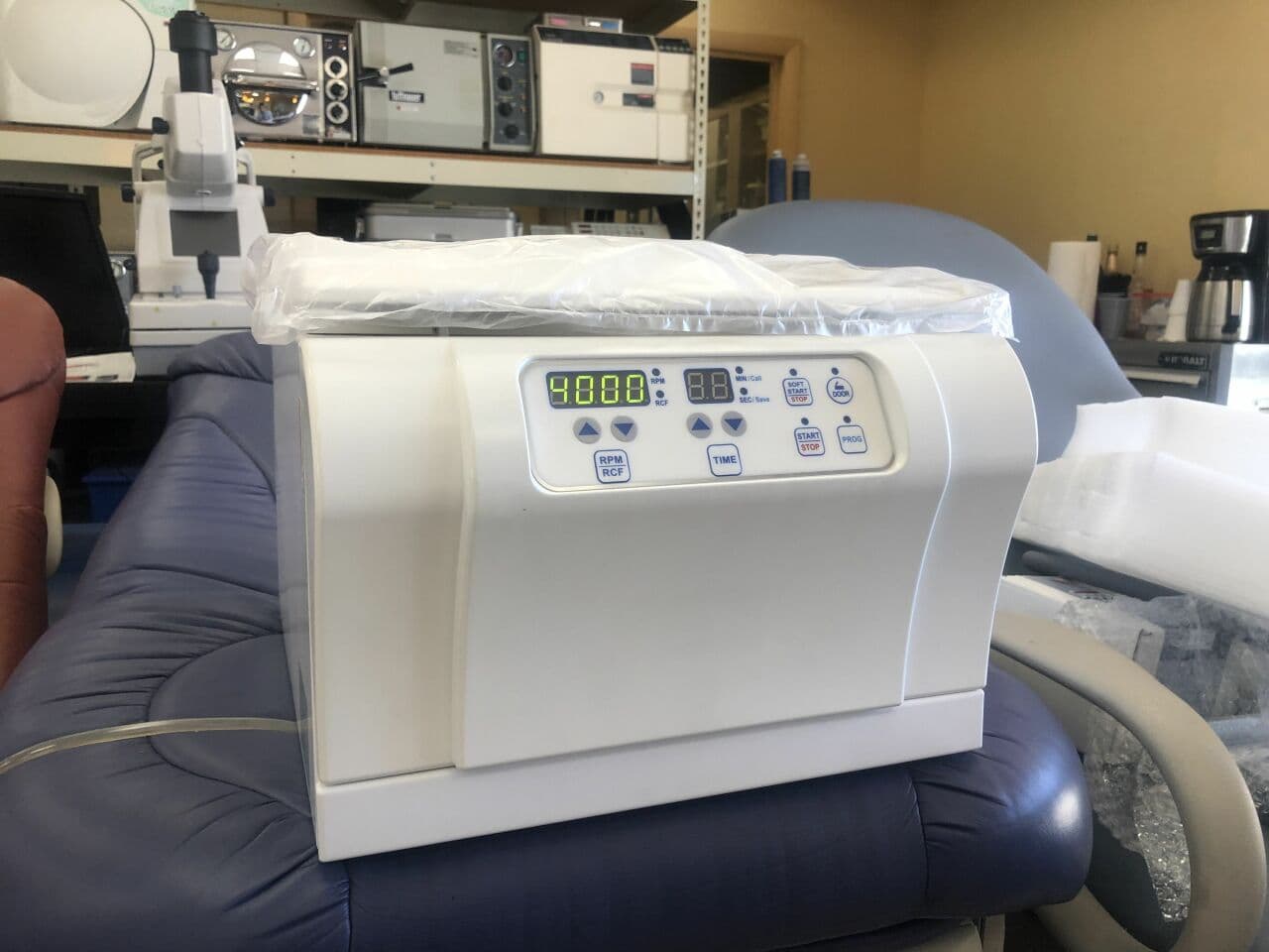 Medikan Bench Top Centrifuge