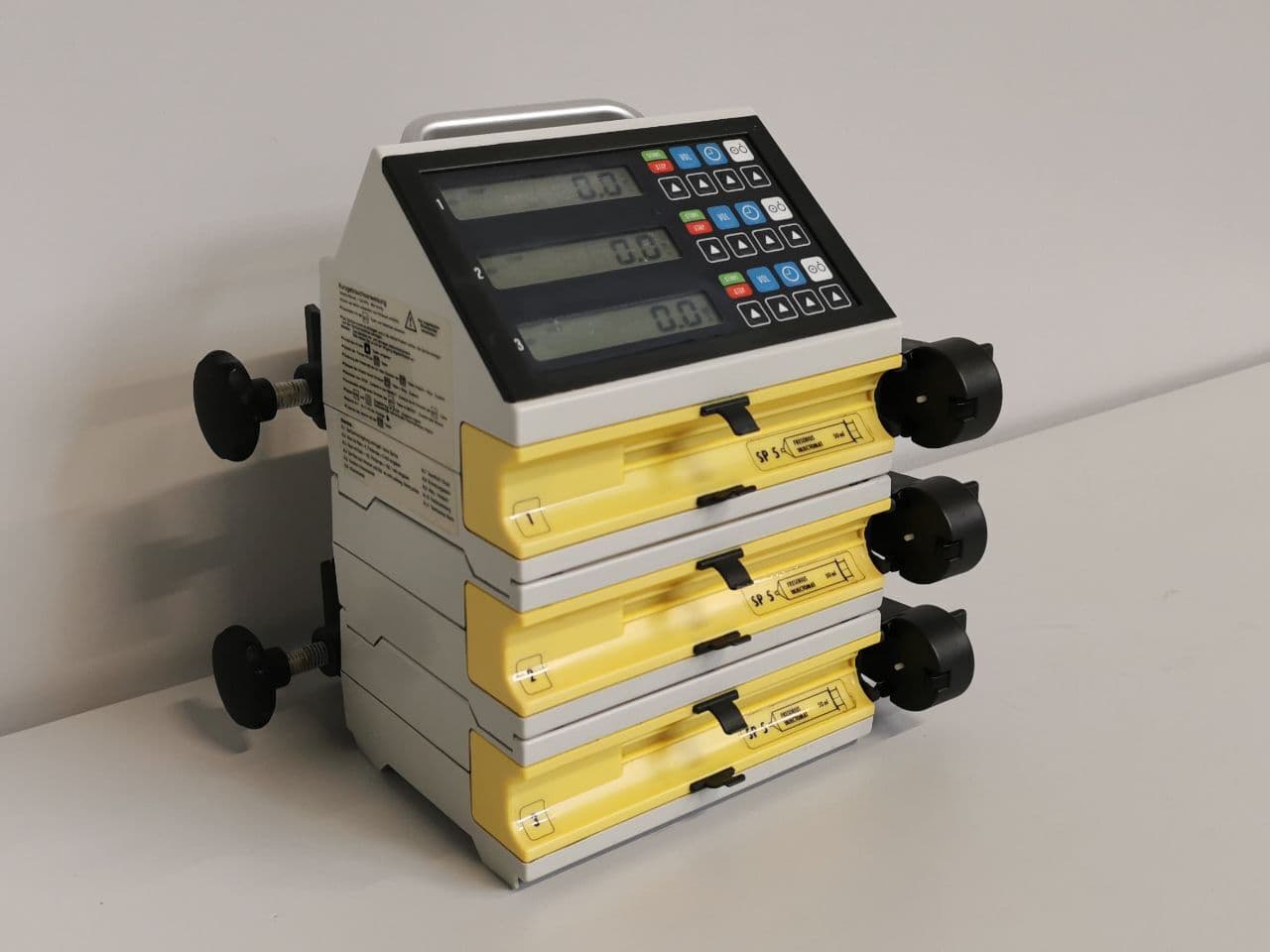 IV Infusion Pump — Fresenius Combimat 2000