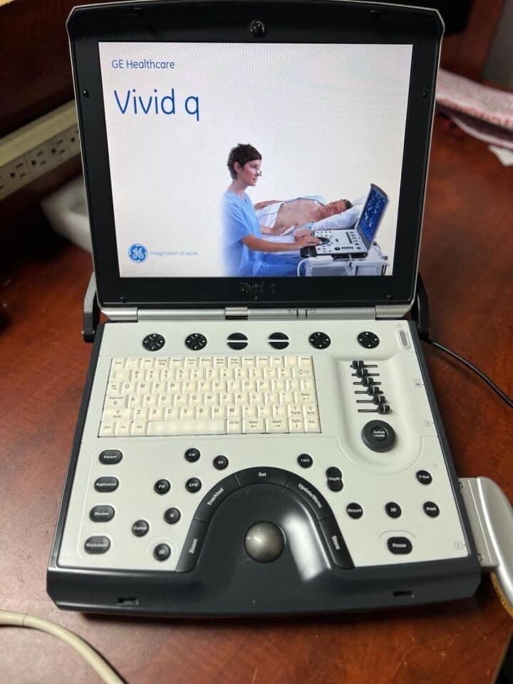 GE Vivid Q Portable Echocardiography Ultrasound System